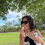 유이, ‘원조 <b>꿀벅지</b>’ 여신답네…허벅지 타투 눈길 [IS하이컷]