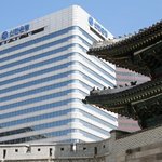 [단독] 신한금융, '풀뿌리' <b>AI</b> 기업도 지원…전용펀드 조성