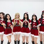 스테이씨 산타복 도착