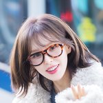 레드벨벳 웬디, 겨울 감성으로 가득 채운 포근한 <b>레이어드</b> 공항 패션