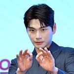 저격한 이이경, '용형'에 "<b>의리</b> 지켜 고맙다"더니…결국 공백기...