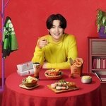 방탄 슈가 tokopedia 고푸드 광고 <b>이미지</b>