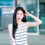 오마이걸 아린 (최예원) = 레이디스코드 주니 (김주미)