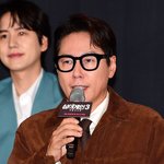 윤종신, 결국 안타까운 소식 전했다…5일간 집중 치료→공연 <b>취소</b>