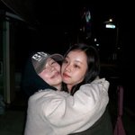 3주년"…혜리, 우태와 열애설 속 <b>크리스마스</b> 데이트 상대 공개 '뽀뽀...