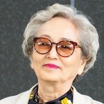  <b>데뷔</b> 68년 만에 대박 소식…심야 토크<b>쇼</b> 출연한다 (‘쓰담쓰담’)