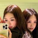 <b>이동국</b> 쌍둥이 딸 아이돌 비주얼…"우리집 이쁜이들"