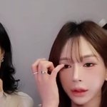 <b>이</b> 사람 남자일때 <b>잘</b>생겻을긋