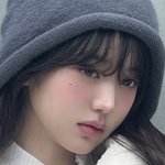 [댓글부탁해] 장원영은 이 <b>개답</b>답해보이는 앞머리가 문제임