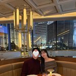 에이핑크 탈퇴 홍유경, 남편과 <b>크리스마스</b> 데이트