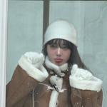 예쁘네...아이브 장원영, 떡볶이 코트 '큐티'→<b>호피</b> 스타킹 '섹시'