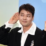 전현무, 마침내 출국 했다… 마음 <b>고생</b> 끝내고 '프리한19' 500회...