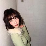 크러쉬 조이, 딱 붙는 <b>니트</b> 입고 초슬림 몸매 자랑..‘뼈말라’...