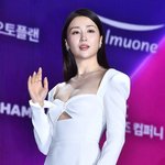 급 식단 드레스 자태 성공…<b>탄수화물</b> 파티 미뤘다 “끝나고 라면”