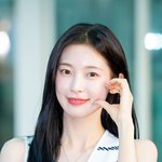 오마이걸 아린 (최예원) = 레이디스코드 주니 (김주미)