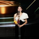 고마워"…최우수연기상 해냈다 (<b>MBC</b> 연기대상)[엑's 이슈]