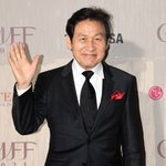 [속보] '혈액암 <b>투병</b>' 안성기, 심정지 상태로 병원 이송…위중한...