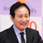 안성기, 건강 악화로 병원 이송...“배우의 안정이 <b>최우선</b>”