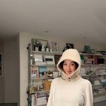 [드루와] 정려원, 겨울에는 ‘꾸안꾸’ 룩…<b>러블리</b> 매력 물씬