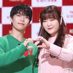 악뮤, YG 떠나며 커피차로 감사 <b>인사</b> "키워주셔서 감사합니다"