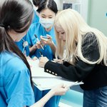 <b>로제</b> 마음 왜 이렇게 예쁨 ㅠㅠ