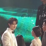 [꼴배기싫어] 야 아이유랑 <b>변우석</b>이래