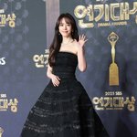 한지민, 최정훈이 반한 미소