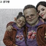 망작이라고 <b>생각</b>함.스토커들