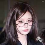 <b>설윤</b> 미쳤네ㄷㄷ