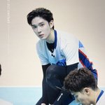 <b>배구</b> 선수인 줄 알았는데 아이돌이었음