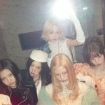 제발 굿즈로 내달라고 난리인 여돌 컴백 <b>컨포</b>