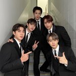 <b>각자</b> 성격이 보인다는 정규 앨범 땡스투