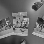 <b>민경</b>이 피드에 단체사진 현지 빼고 올림