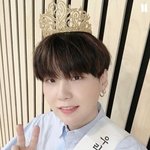 방탄 다이너마이트 핫백 기념 셀카 슈가