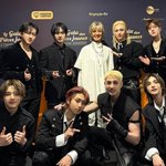 [드루와] 스키즈 프랑스 <b>노랑</b>동전모으기 자선행사에서