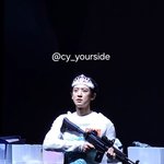 <b>찬열</b>보고 열심히 살아야겠다고 다짐함