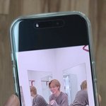 얜 왜 이렇게 <b>엉덩이</b>를 좋아해?