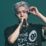 입대 전에 무조건 <b>탈색</b>하는 루틴있는 남돌 그룹