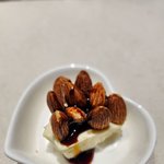 [댓글부탁해] 내 칵테일 <b>안주</b>, 이거 뭐같음?