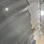 나 학교 가다가 넘어져서 병원 옴