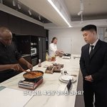 쉴 틈 없이 <b>암살</b>각 재는 자와 절대 지지 않는 자