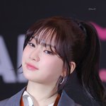 자윤 <b>디스</b>하는 스테이씨 아이사