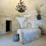 [유다이즘] 그들을 집으로 데려오는 신성한 <b>의무</b>