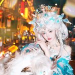 <b>왕홍</b> 메이크업이 제일 잘 어울리는 연예인은?