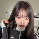 <b>리즈</b> 장원영 따라하는 거야??