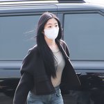 <b>시스루</b> 즐겨입는 아이린