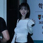 ..? <b>카리나</b> 이거 뭐<b>임</b>?
