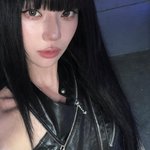 윈터 이 사진 카리나+<b>지젤</b> 닮음