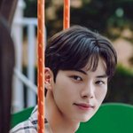 [추천선플만] 한국의 송<b>위룡</b>이라는 잘생긴 남배우