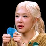 여자 <b>아이</b>돌들이 말하는 스트레스 해소법